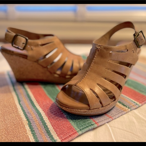 Indigo by Clark’s cork wedge sling back strappy sandals 3.5 inch heel size 6.5 - Picture 5 of 14